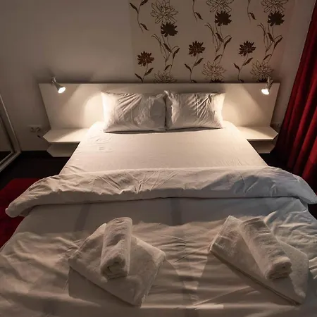 La Nueve Apartment Brașov