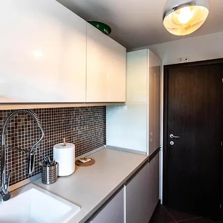 La Nueve Apartment *