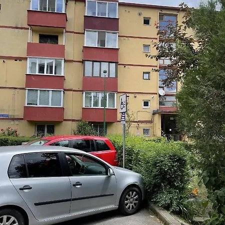 La Nueve Apartment *